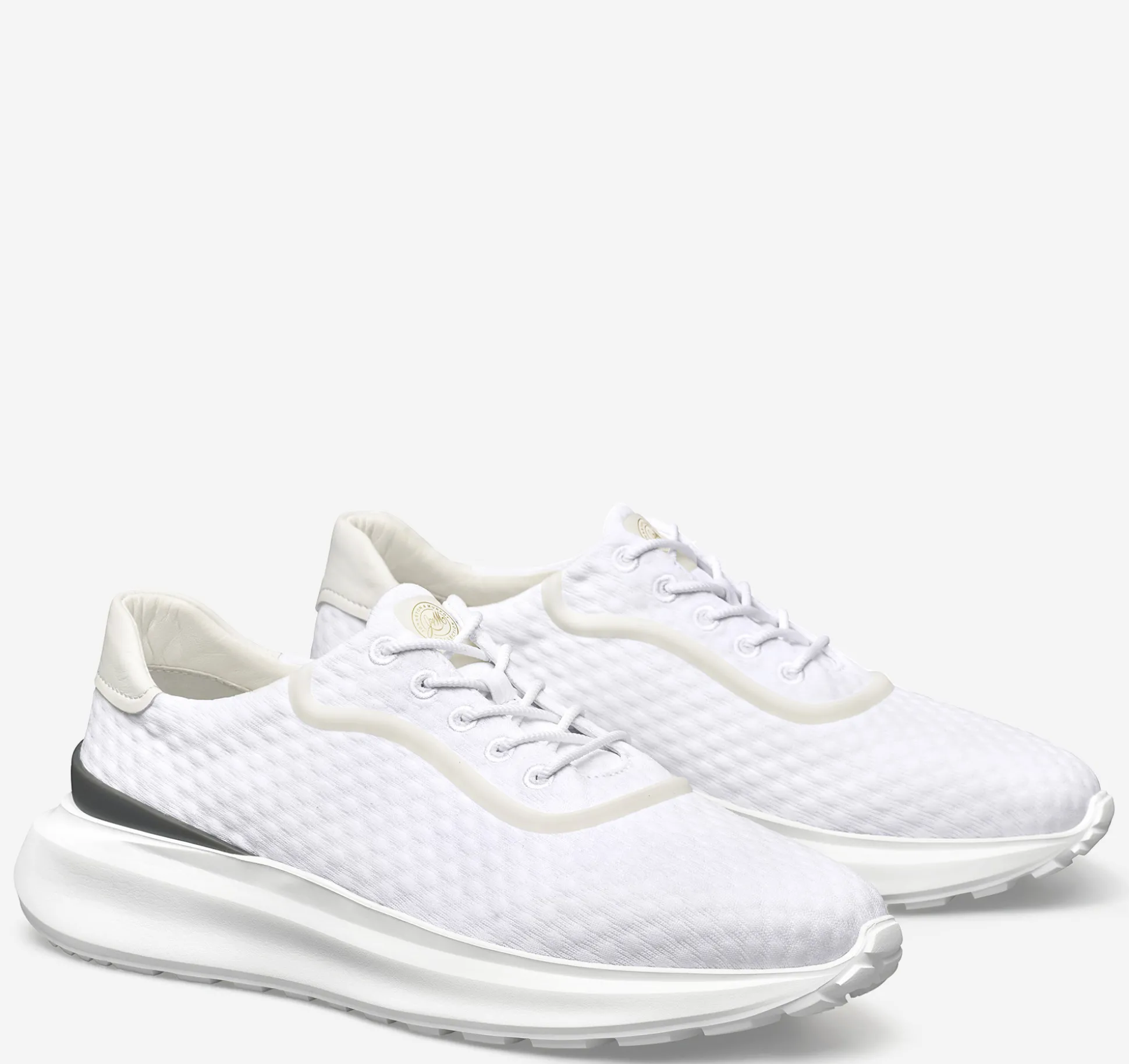 Kenning Knit Trainer